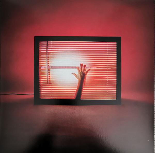 Chvrches - Screen Violence